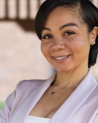 Photo of Kierstan Strickland, Pre-Licensed Professional, MSW, LCSW