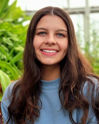 Photo of Lillian Gust, Pre-Licensed Professional, tLMHC