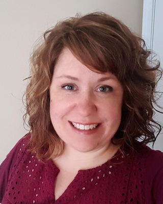 Photo of Heidi Powers, Counselor in Maquoketa, IA