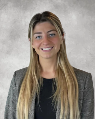 Photo of April Cohen, Pre-Licensed Professional, MHC-LP