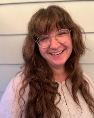 Photo of Morgan Johnston, Licensed Mental Health Counselor Associate, LMHC-A, MT-BC, MA