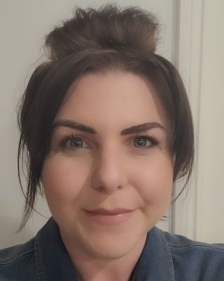 Photo of Lindsay Sharpe, Counsellor, MNCPS Acc.