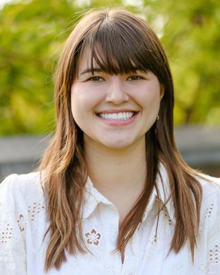 Photo of Keely Lombardi, Clinical Social Work/Therapist, LLMSW