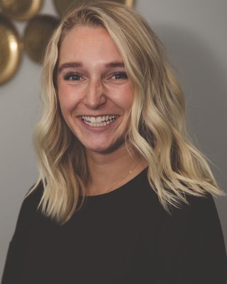 Photo of Kenedee Parry, LMSW