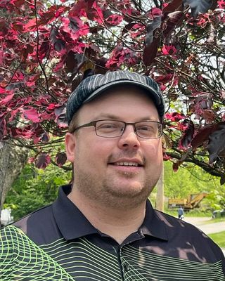 Photo of Cole Risbon, Pre-Licensed Professional, MS, NCC
