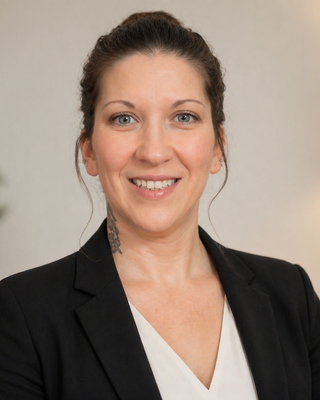 Photo of Emrielle VanCleave, Marriage & Family Therapist, LMFT, C-PD, CCTP-II