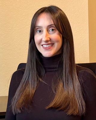 Photo of Samantha Deaton, Marriage & Family Therapist, MA, LMFT, CMHS, DMHS