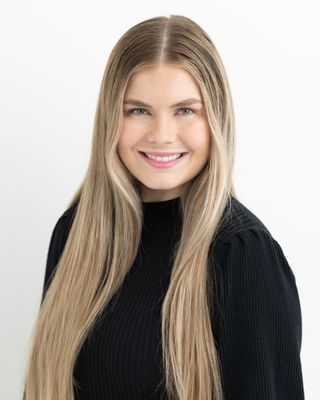 Photo of Jenny K Burgoyne, Pre-Licensed Professional, MSWI