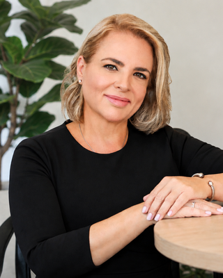 Photo of Beatriz M Hornia, Psychiatric Nurse Practitioner, PMHNP