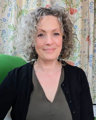 Photo of Ruth Lawson, Psychotherapist, MBACP