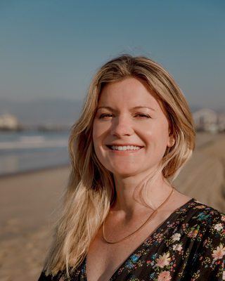 Photo of Karlee Dahlin, Marriage & Family Therapist in Los Angeles, CA