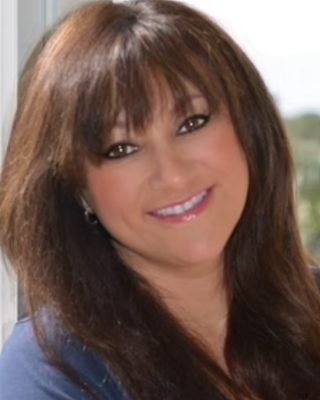 Photo of Irina Beyder Kamjou, Marriage & Family Therapist, LMFT