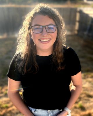 Photo of Jaclyn K Woods, Marriage & Family Therapist, MA, LMFT