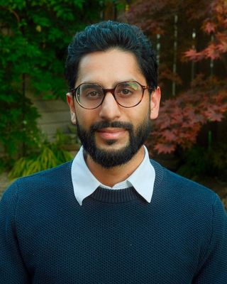 Photo of Humza Ali, Registered Psychotherapist (Qualifying), MPS