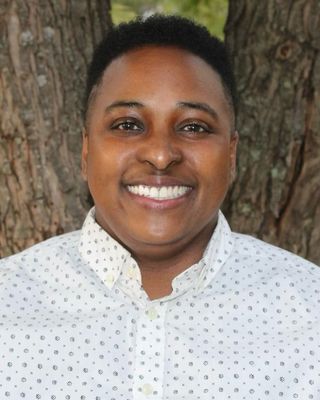 Photo of Stephanie Washington, Licensed Clinical Mental Health Counselor in Charlotte, NC