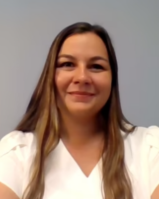 Photo of Kayla Alvey, Marriage & Family Therapist, LCSW