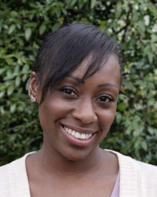 Photo of Kershia Williams, Psychotherapist, MSc, MUKCP
