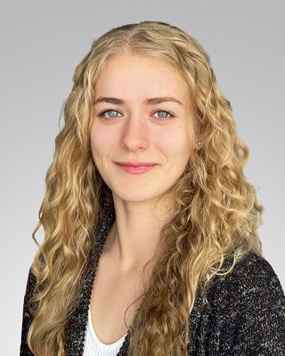 Photo of Simone Graham, Clinical Social Work/Therapist, LSW
