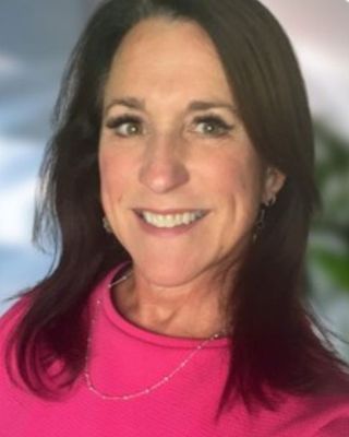 Photo of Stephanie Woodard, Licensed Professional Counselor