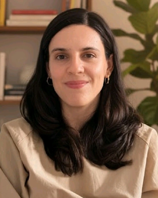 Photo of Mihaela Truica, Psychotherapist, MBACP