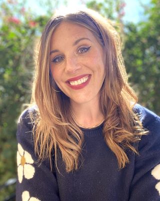 Photo of Kelly Rau, Marriage & Family Therapist, MA, LMFT