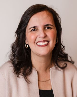 Photo of Ana Claudia Costa, Registered Psychotherapist (Qualifying), MDiv