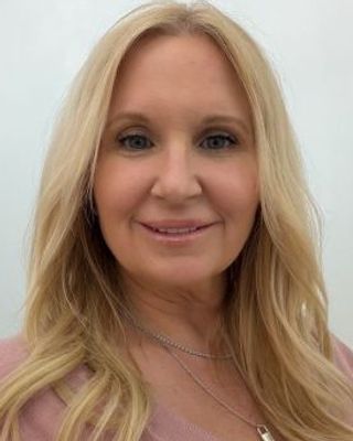 Photo of Traci Rizzo, Psychiatric Nurse Practitioner, MSN, PMHNP