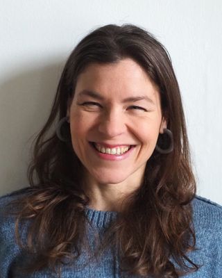 Photo of Dr Anna Planedin, Psychotherapist, DCounsPsych, MBACP