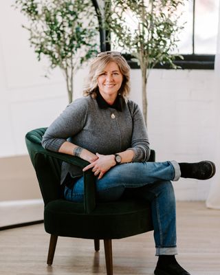 Photo of Kirsten Kunau, Registered Psychotherapist (Qualifying), MACP