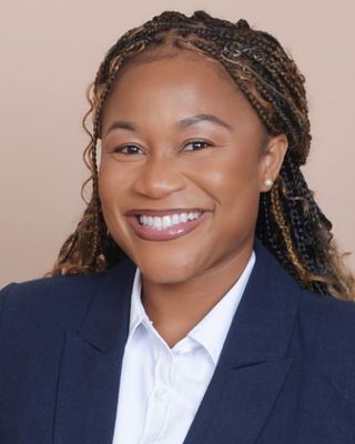 Photo of Amarachi Mgbemena, Clinical Social Work/Therapist, LCSW