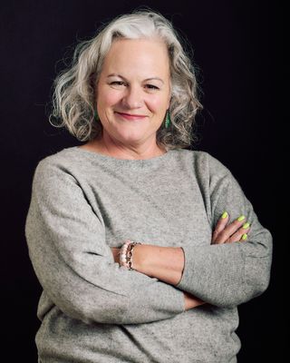 Photo of Erika Lonergan, Marriage & Family Therapist Associate, AMFT, APCC, MA