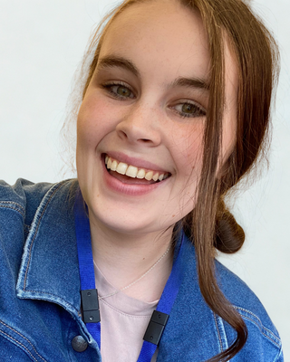 Photo of Taylor Nichol, Counsellor, MA, CCC