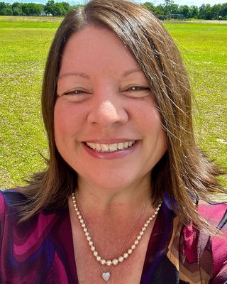 Photo of April Russell, Clinical Social Work/Therapist, LCSW
