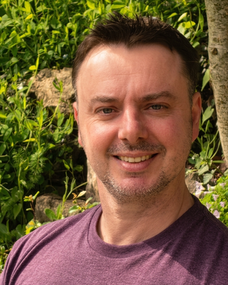 Photo of Oliver Tracey, Counsellor, MBACP