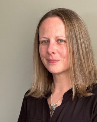 Photo of Laura Lee Nimilowich, Registered Psychotherapist, MA, DipTIRP, RP