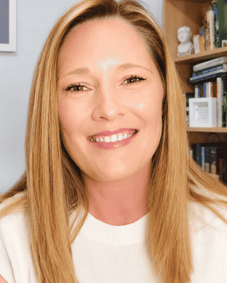 Photo of Crystal Colgan, Psychotherapist, MNCPS Acc.