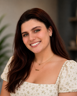 Photo of Lara Cashman, Licensed Professional Counselor Associate, LPCA