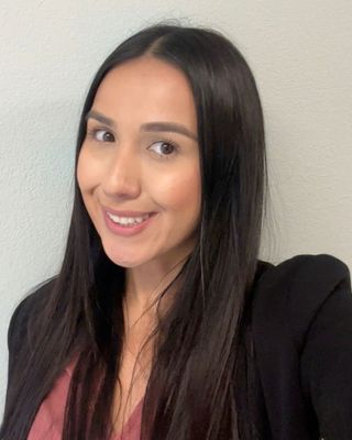 Photo of Alejandra Andrade, Marriage & Family Therapist, LMFT