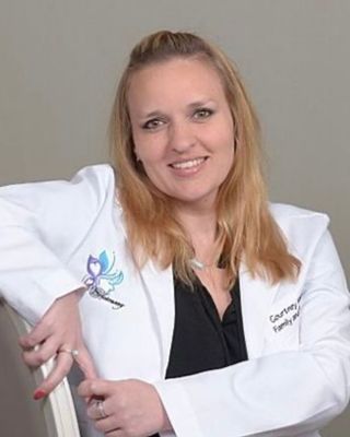 Photo of Courtney Walter, PMHNP, Psychiatric Nurse Practitioner