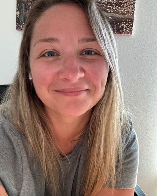 Photo of Elizabeth McMahan - BridgeView Counseling and Consultation, Clinical Social Work/Therapist, LCSW