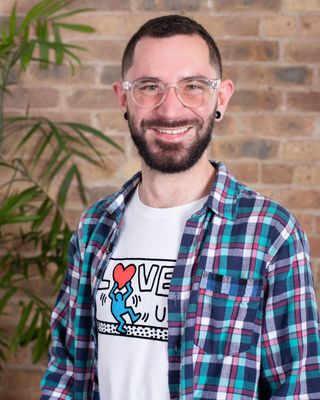 Photo of Evan Gillum, Marriage & Family Therapist Associate