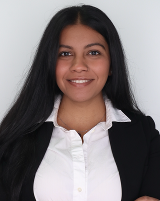 Photo of Isha Jagpal, Registered Psychotherapist (Qualifying), BA, MA