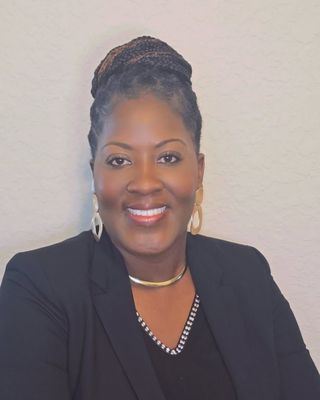 Photo of Dr. Sharanna Johnson, Psychiatric Nurse Practitioner, DNP, APRN, PMHNP, FNP-BC, CNE