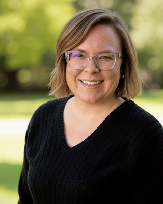 Photo of Dr. Elizabeth Polinsky - Communicate & Connect Counseling , Clinical Social Work/Therapist, PhD, LCSW, LMFT