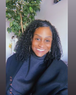 Photo of Sharayza Blakemore, Marriage & Family Therapist, LMFT, MBA