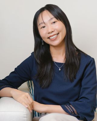 Photo of Vivian Qiu, Counsellor in Burnaby, BC