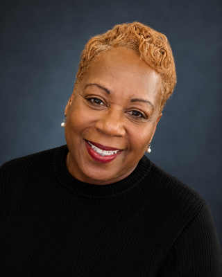 Photo of Dr. Lynda Gayle Swan-McClendon, Clinical Social Work/Therapist, LCSW