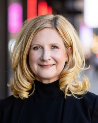Photo of Suzanne Holmes, Marriage & Family Therapist, MA, LMFT