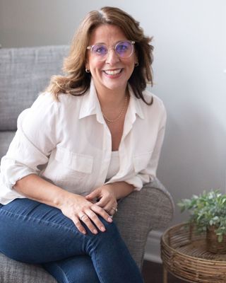 Photo of Nadia Zeversenuke, Registered Psychotherapist, BA, MDiv