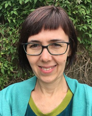 Photo of Dr Marci López Levy - Marci López Levy, Psychotherapist, PhD, MUKCP